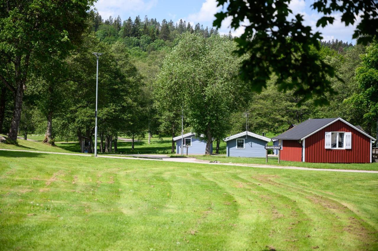 Boras Camping & Vandrahem Bagian luar foto