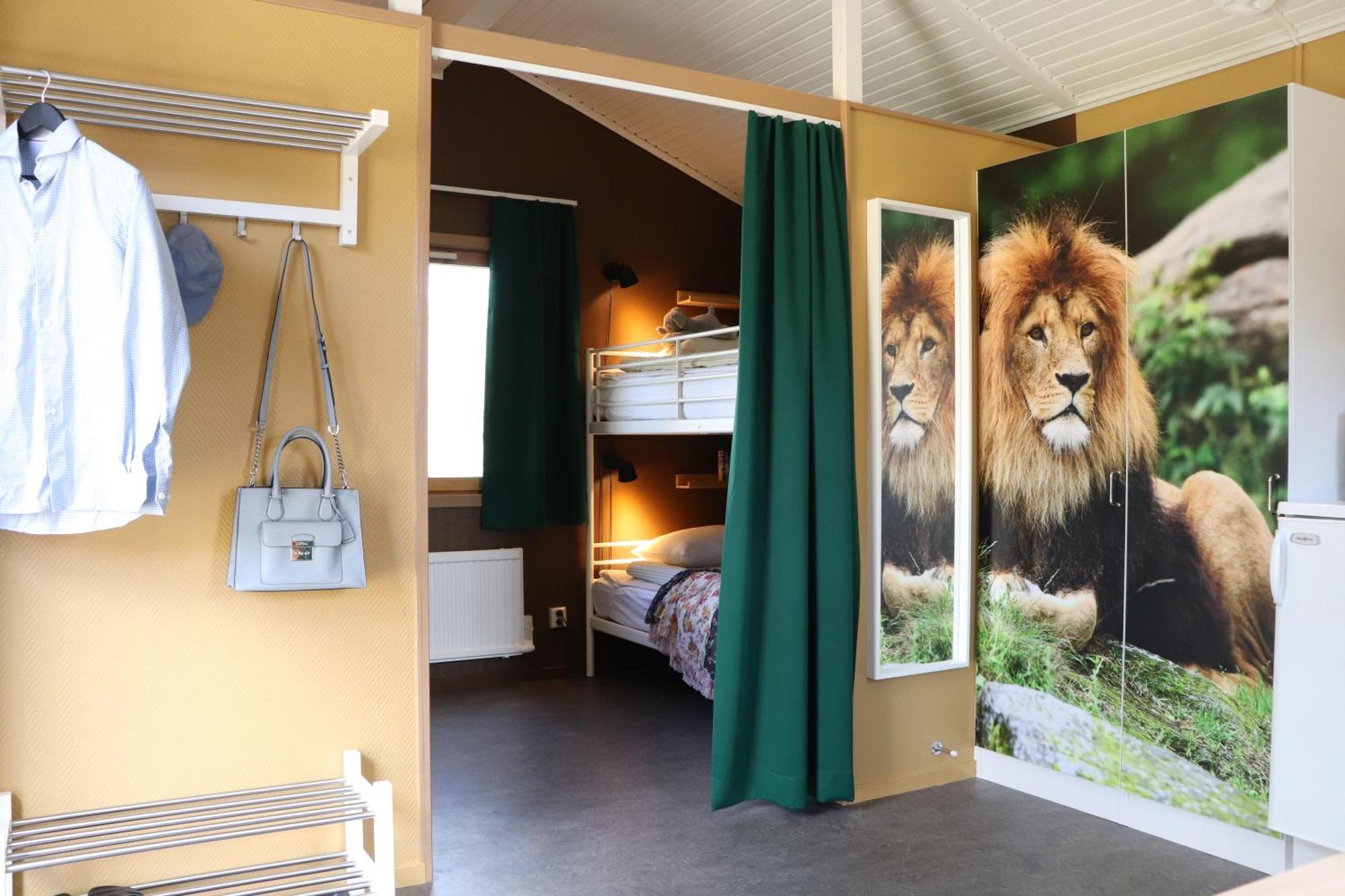 Boras Camping & Vandrahem Bagian luar foto